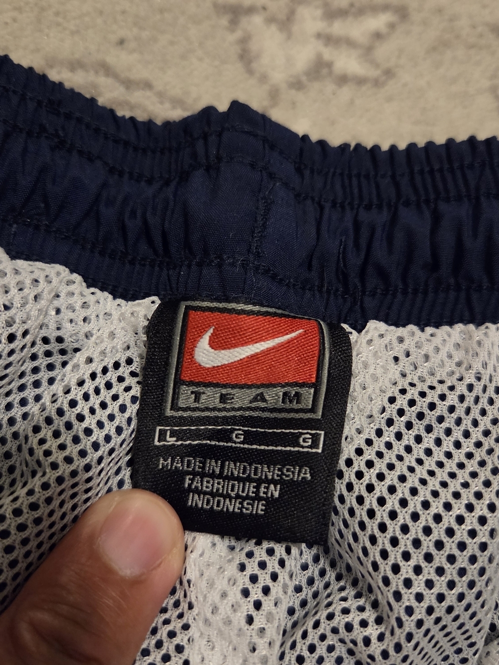 Vintage Y2k Nike Navy Trackpants with White Swoosh - Picture 3 of 6